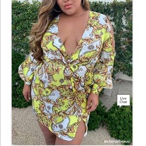 Plus size baroque split sleeve dress Cold shoulder